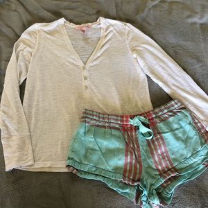 Victoria’s Secret pjs set
